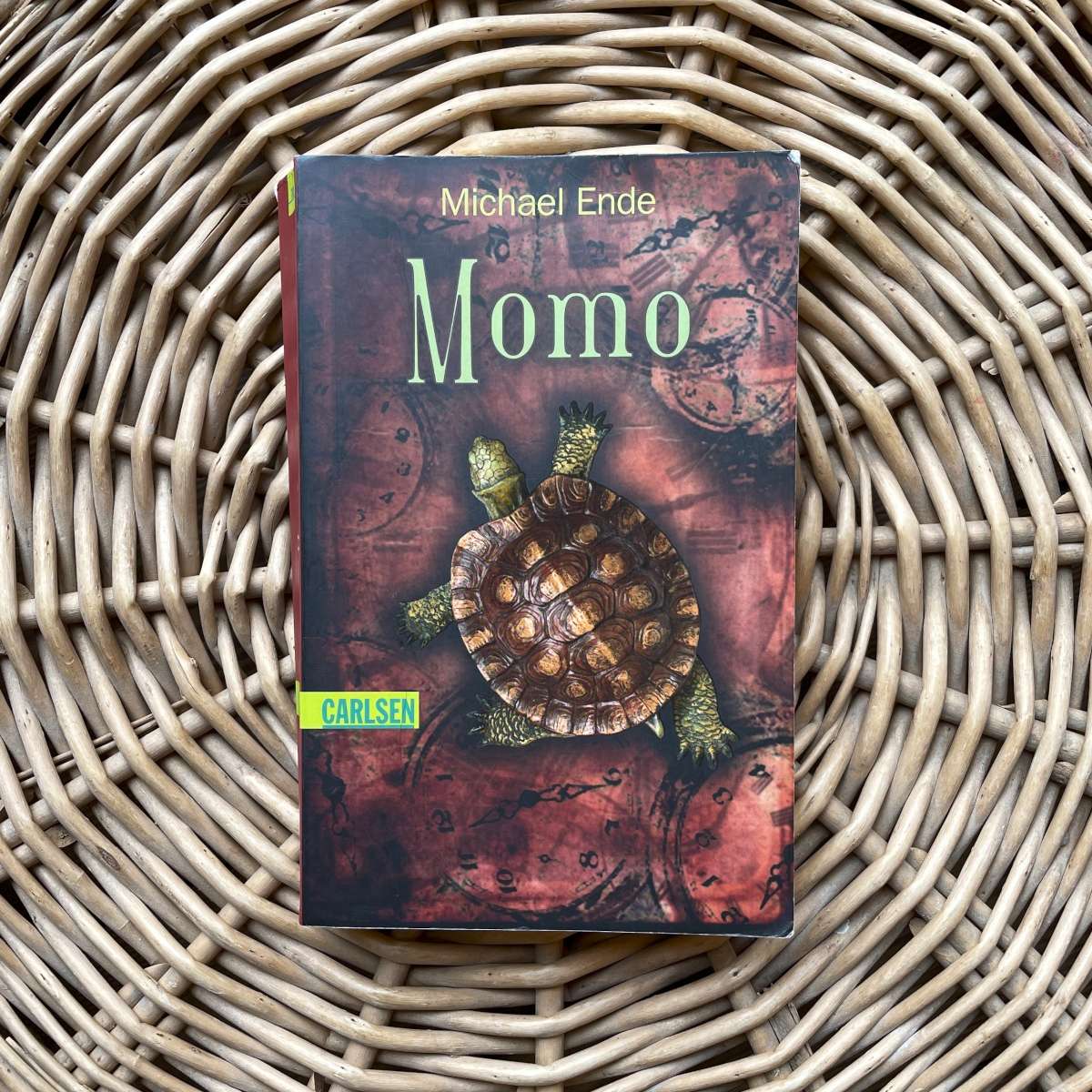 Buch von Michael Ende – Momo